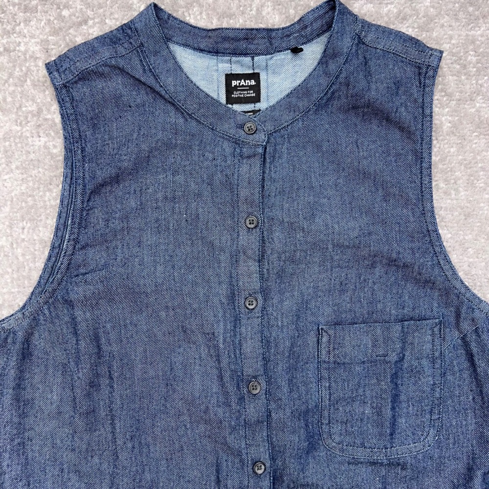 Prana Sleeveless Top Womens Small Button Up Blue Denim Organic Cotton Tie Front